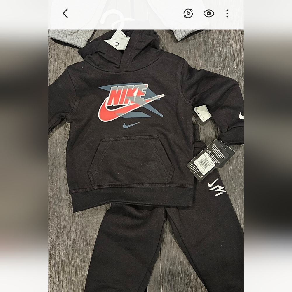 NWT Nike toddler fleece jogging set 2t